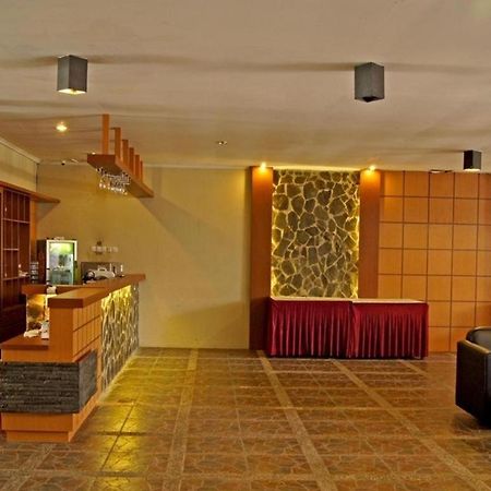 The Winner Premier Hotel Pemalang Bagian luar foto