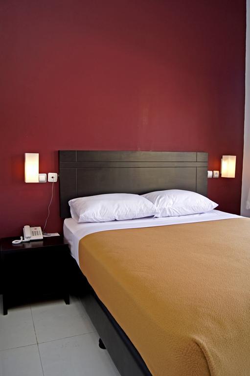 The Winner Premier Hotel Pemalang Ruang foto